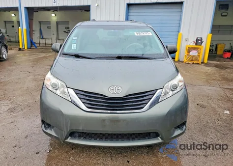 2014 Toyota Sienna Le from USA, damaged, VIN 5TDKK3DC4ES516892